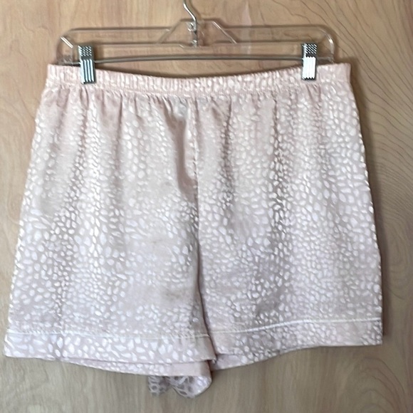 BCBGMaxAzria Pajama Set M 2pc Top Shorts Lounge Sleepwear Women’s - Picture 3 of 12